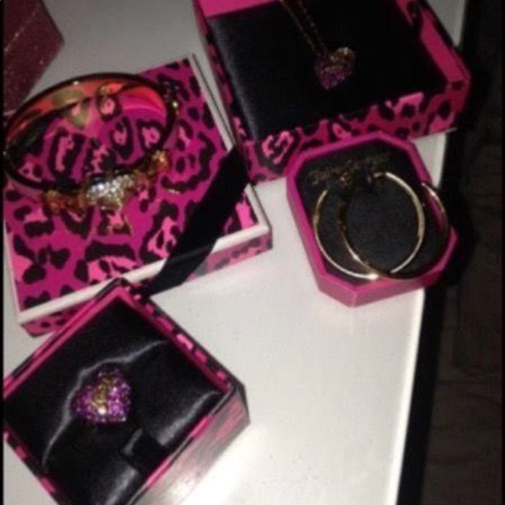 Brand new juicy couture jewelry set